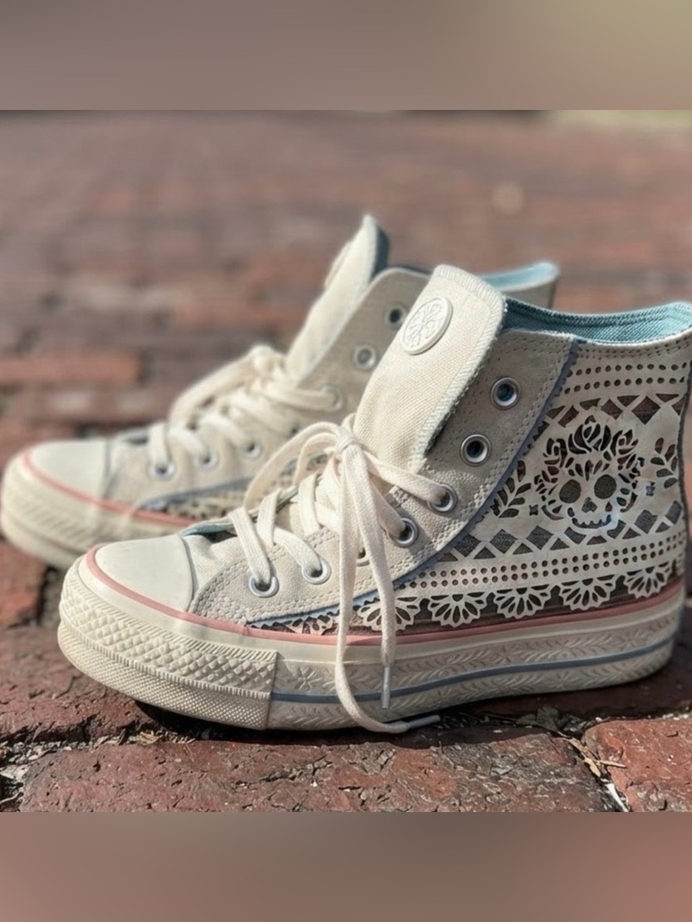 Converse Chuck Taylor All Star Lift High "Día De Muertos" Edition